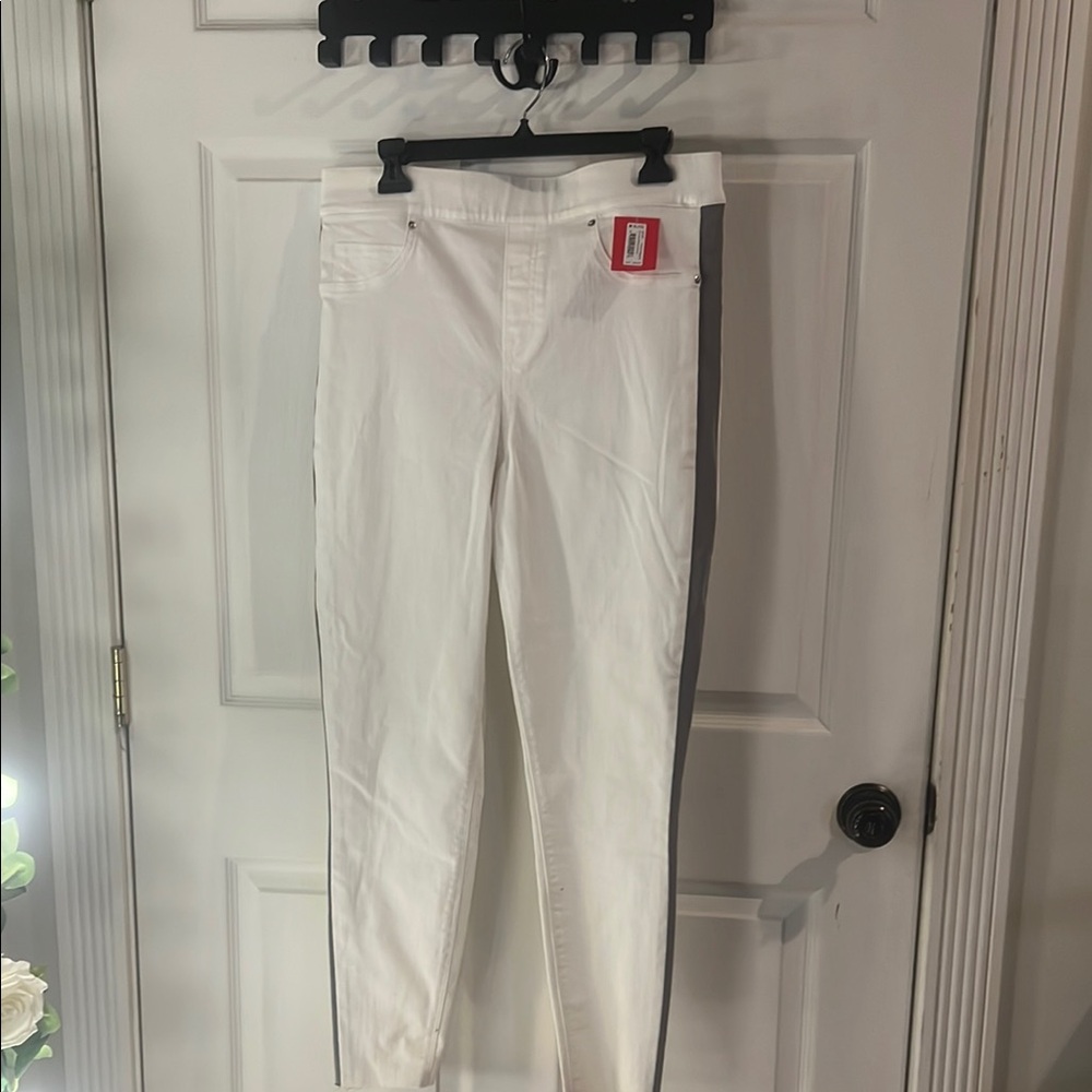 White Skinny Jeans